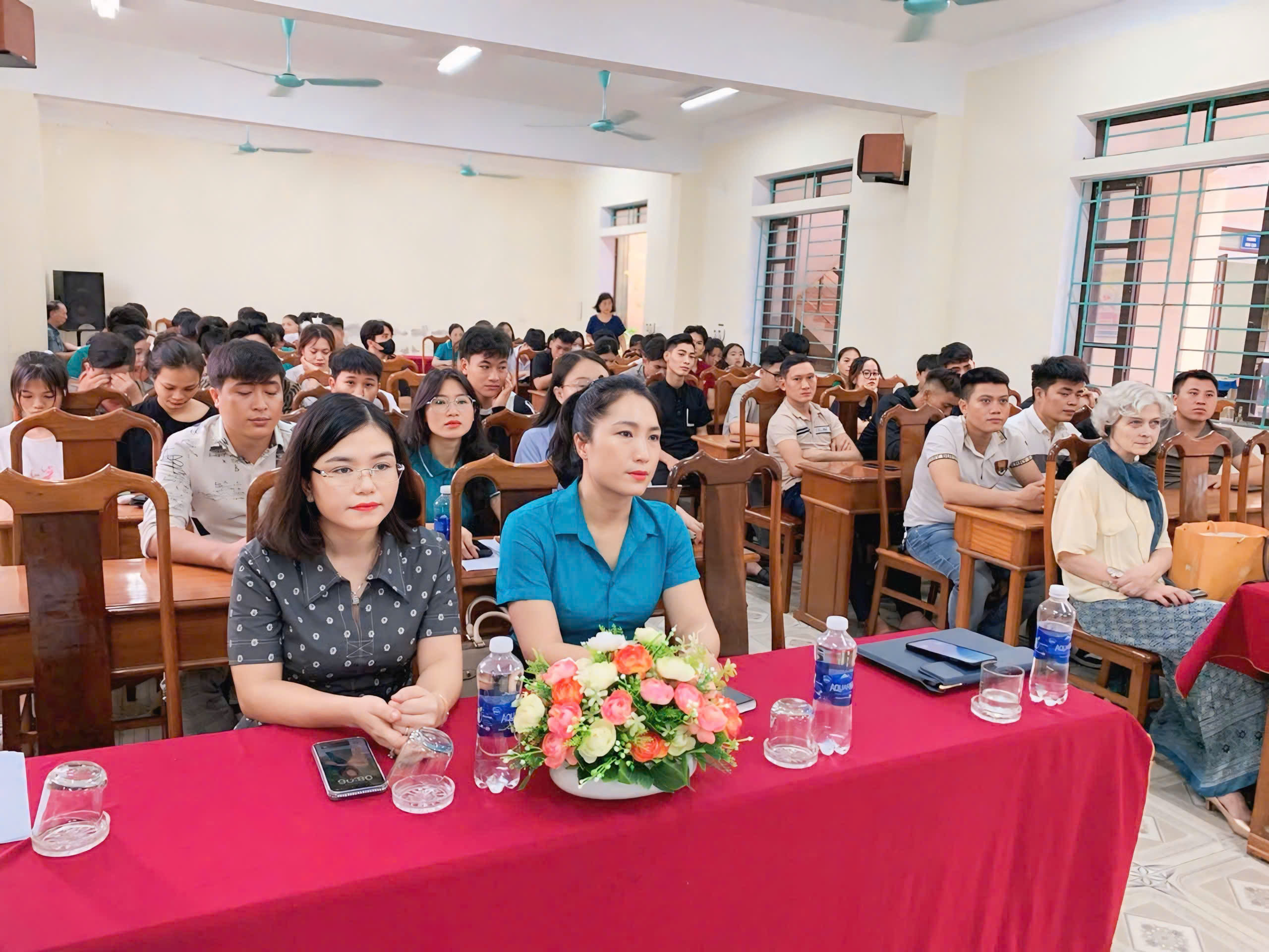 Hội nghị tuyên truyền, phổ biến thông tin cho lao động có ý định đi làm việc ở nước ngoài